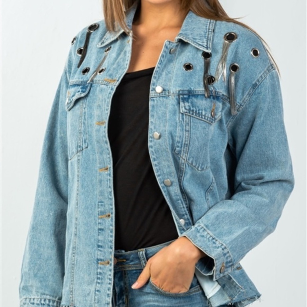 Metal Fringe & Grommet Denim Jacket - Picture 4 of 5